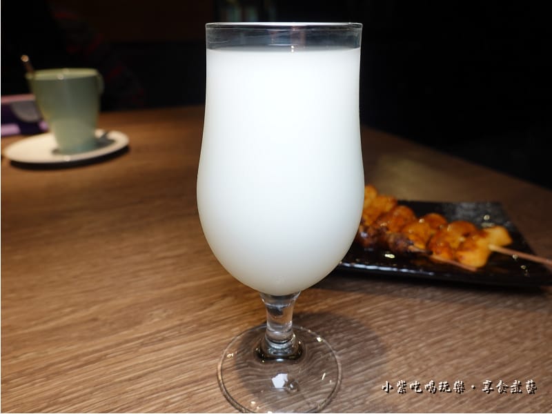 可爾必思-大河屋燒肉丼串燒南崁店.jpg 可爾必思-大河屋燒肉丼串燒南崁店.jpg