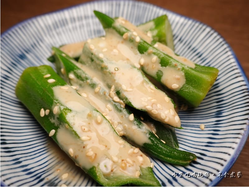 胡麻秋葵-大河屋燒肉丼串燒南崁店.jpg 胡麻秋葵-大河屋燒肉丼串燒南崁店.jpg
