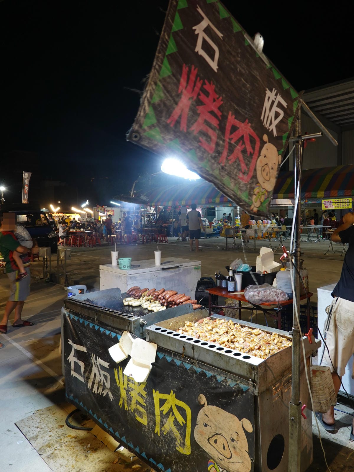 戶外區。石板烤肉-童話市集 (2).JPG 戶外區。石板烤肉-童話市集 (2).JPG