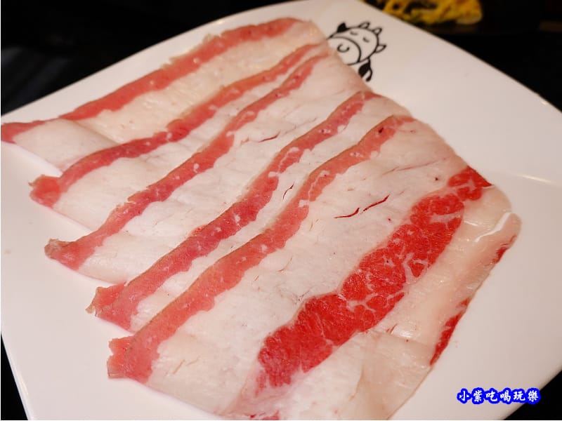 續雪花嫩肩-金大鋤壽喜燒府中店(吃到飽) (2).jpg 續雪花嫩肩-金大鋤壽喜燒府中店(吃到飽) (2).jpg