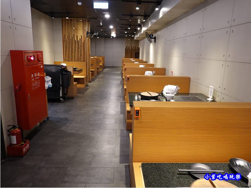 用餐環境-金大鋤壽喜燒府中店(吃到飽) (3).jpg 用餐環境-金大鋤壽喜燒府中店(吃到飽) (3).jpg