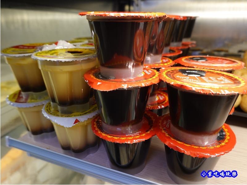 甜點-金大鋤壽喜燒府中店(吃到飽) (2).jpg 甜點-金大鋤壽喜燒府中店(吃到飽) (2).jpg