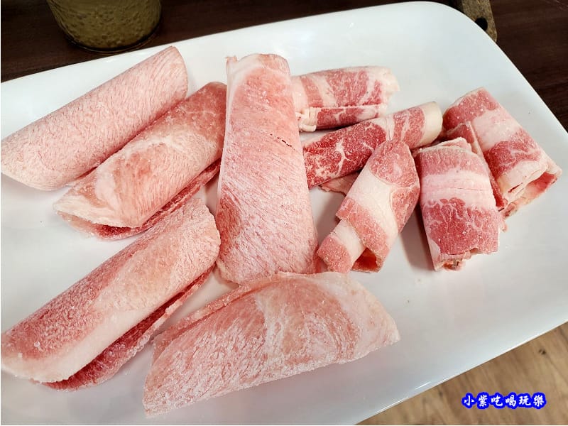 羊霸天下八德店-肉片區 (1).jpg