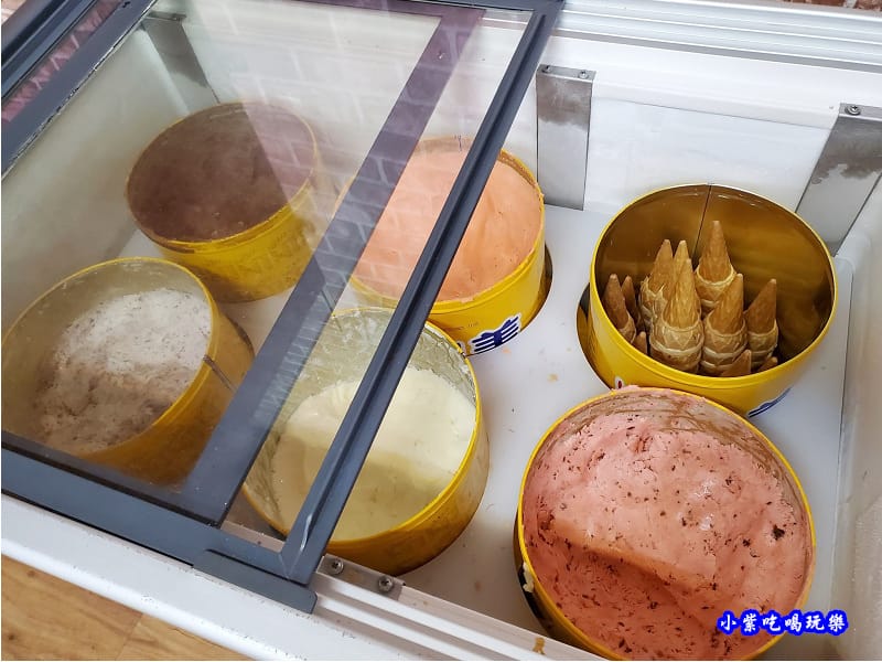 小美冰淇淋-羊霸天下八德店 (4).jpg