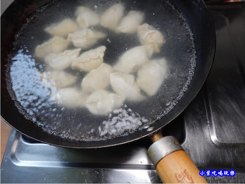 煮休閒食代花椰菜粒雞胸肉水餃 (3).jpg