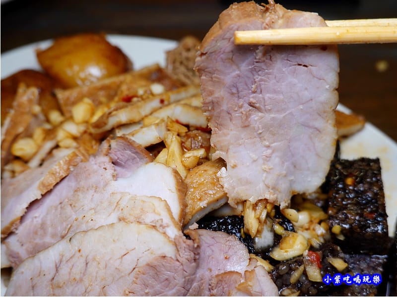 豬腱肉-秘醬滷味沙鹿特許加盟店.jpg 豬腱肉-秘醬滷味沙鹿特許加盟店.jpg