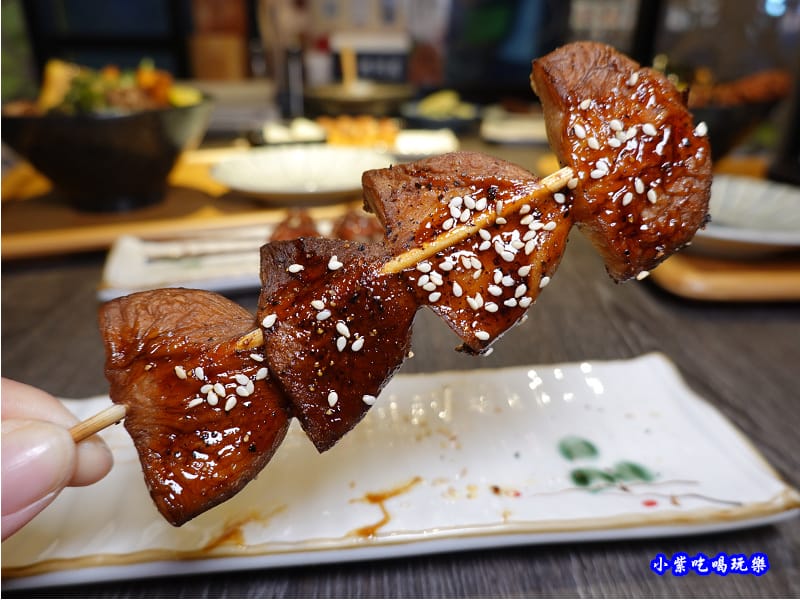炙燒香菇串-大河屋中壢大潤發.jpg 炙燒香菇串-大河屋中壢大潤發.jpg