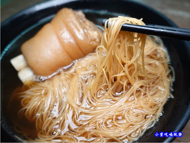 豬腳麵線-陳記當歸鴨麵線豬腳麵線 (9).jpg