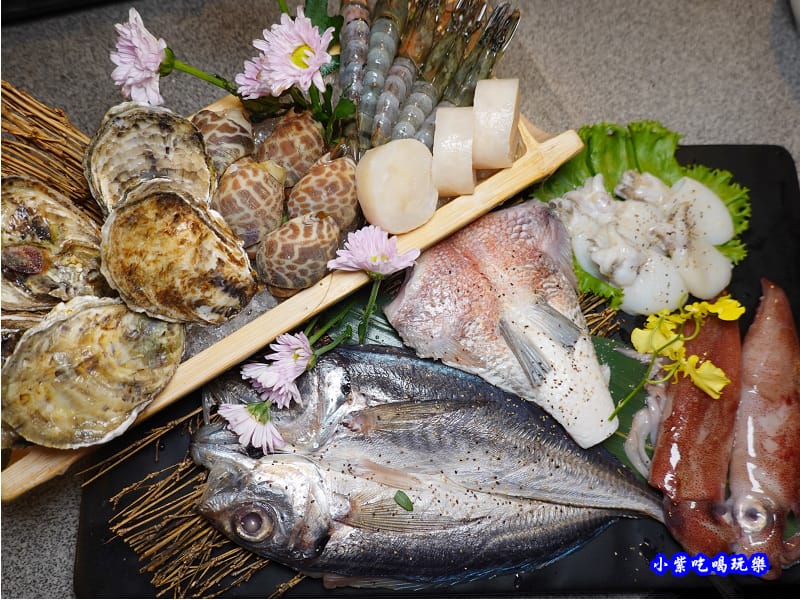 海鮮盤-火之舞和牛燒烤吃到飽桃園店.jpg