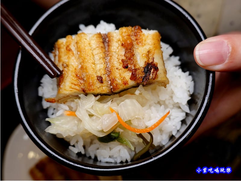 燒白鰻吃原味-三河中川屋台北店.jpg 燒白鰻吃原味-三河中川屋台北店.jpg