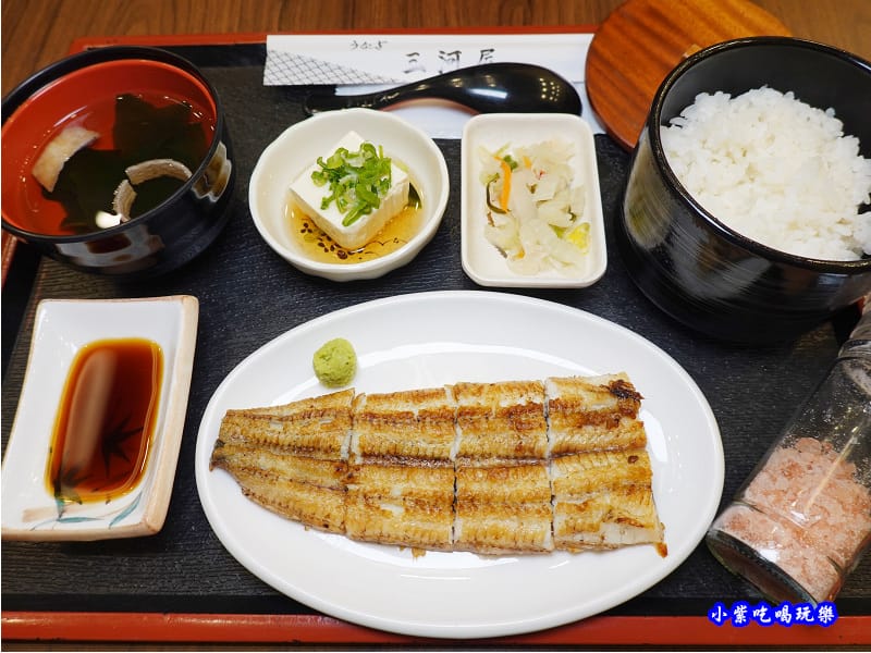 燒白鰻灑玫瑰鹽-三河中川屋台北店 (5).jpg 燒白鰻灑玫瑰鹽-三河中川屋台北店 (5).jpg