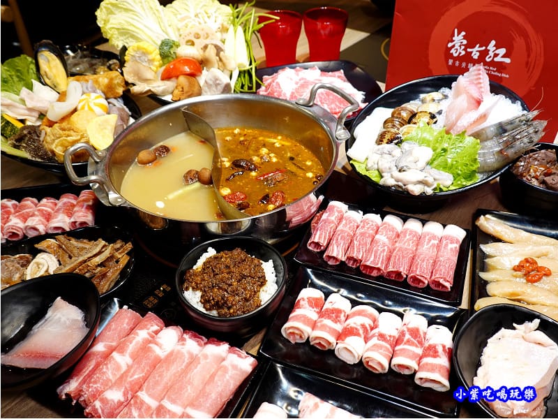 合照-蒙古紅蒙古火鍋桃園店.jpg 合照-蒙古紅蒙古火鍋桃園店.jpg