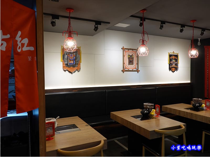1樓用餐區-蒙古紅蒙古火鍋桃園店.jpg 1樓用餐區-蒙古紅蒙古火鍋桃園店.jpg