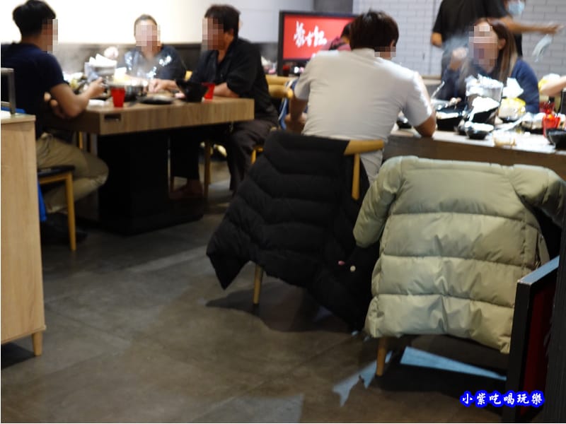 一樓客滿-蒙古紅蒙古火鍋桃園店.jpg 一樓客滿-蒙古紅蒙古火鍋桃園店.jpg
