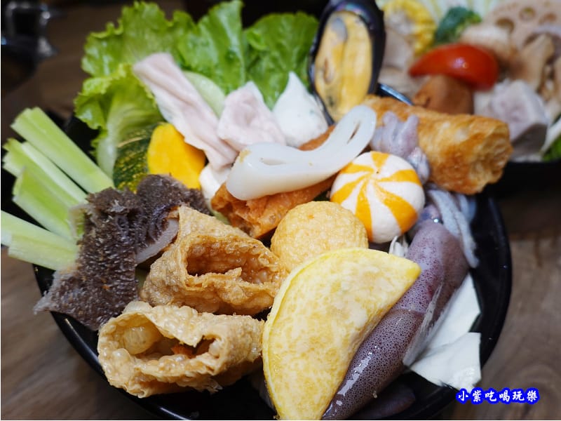 自夾食材-蒙古紅蒙古火鍋桃園店 (2).jpg 自夾食材-蒙古紅蒙古火鍋桃園店 (2).jpg