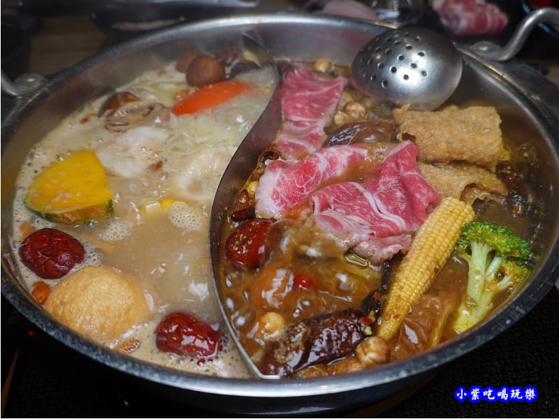 安格斯牛肉-蒙古紅蒙古火鍋桃園店 (4).jpg 安格斯牛肉-蒙古紅蒙古火鍋桃園店 (4).jpg