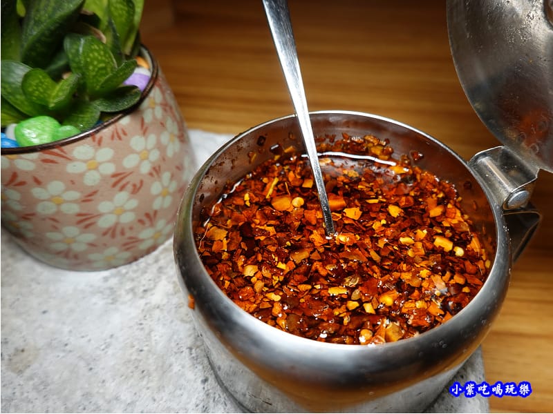 自製辣油-蟹老闆海鮮麵線糊 (1).jpg 自製辣油-蟹老闆海鮮麵線糊 (1).jpg