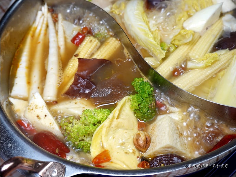 愈煮愈夠味-外帶外送火鍋蒙古紅桃園店.jpg