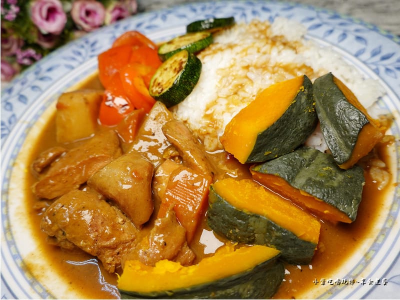 Mr38常溫經典嫩雞南瓜咖哩飯 (1).jpg Mr38常溫經典嫩雞南瓜咖哩飯 (1).jpg