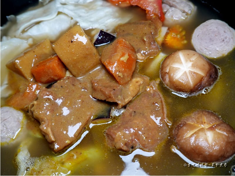 Mr38常溫經典嫩牛咖哩-咖哩牛肉火鍋 (6).jpg Mr38常溫經典嫩牛咖哩-咖哩牛肉火鍋 (6).jpg