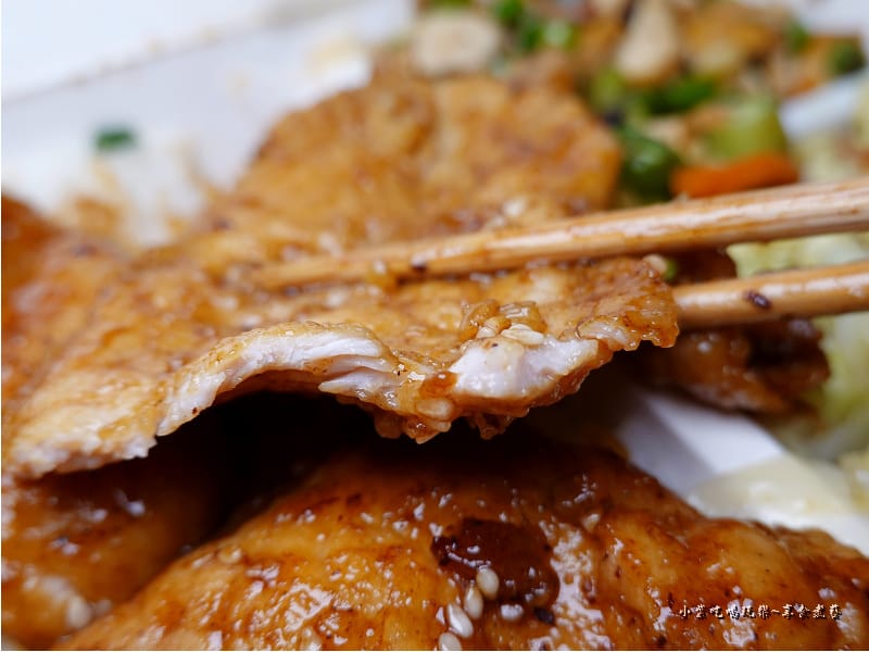 招牌-上野烤肉飯八德店 (5).jpg 招牌-上野烤肉飯八德店 (5).jpg