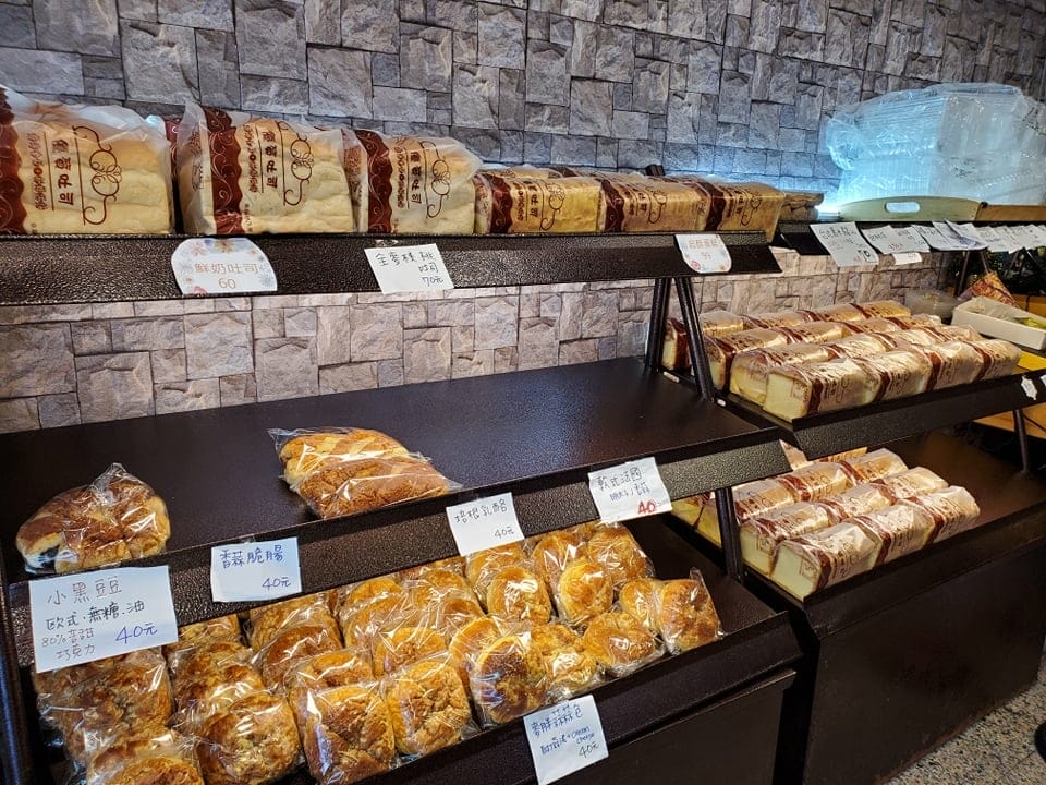 麥胖職人烘焙桃鶯店 (2).jpg