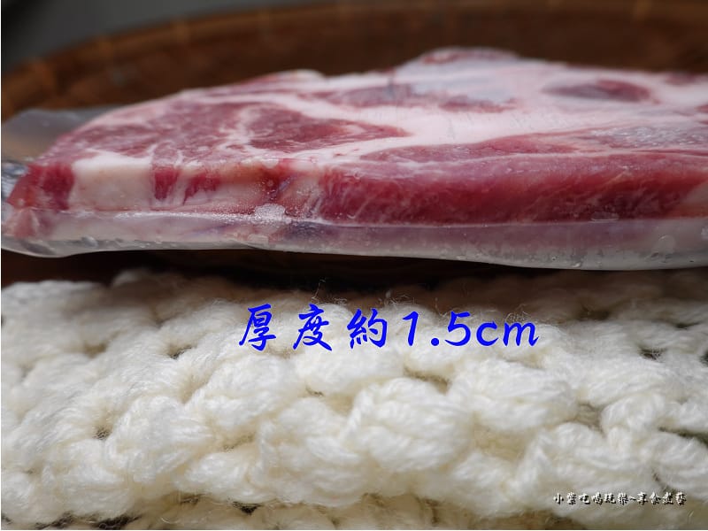 蒙古紅-西班牙伊比利梅花豬 (1).jpg