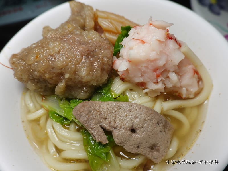 什錦湯麵-佳興小吃部 (2).jpg 什錦湯麵-佳興小吃部 (2).jpg