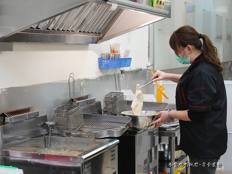 現點現炸-魔王泰國椒麻雞八德和平店 (1).jpg