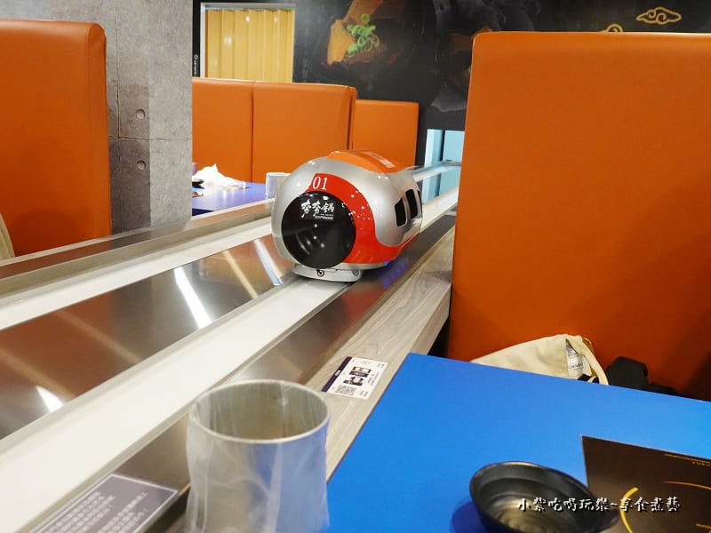 膠囊送餐車-餓人谷夯夯鍋南崁店 (3).jpg