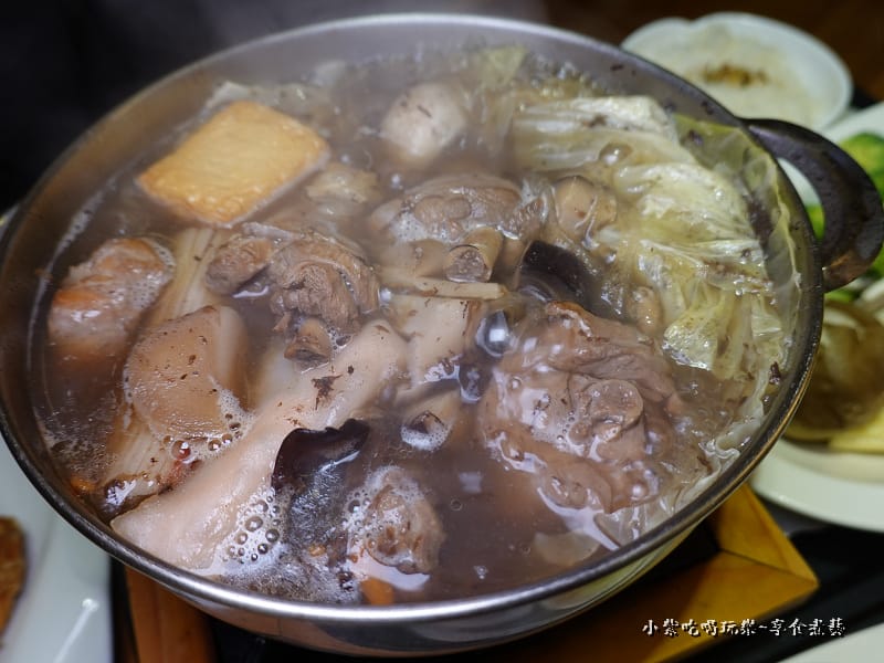 黑蒜雞湯鍋-沙鹿聚亭軒(7).jpg 黑蒜雞湯鍋-沙鹿聚亭軒(7).jpg