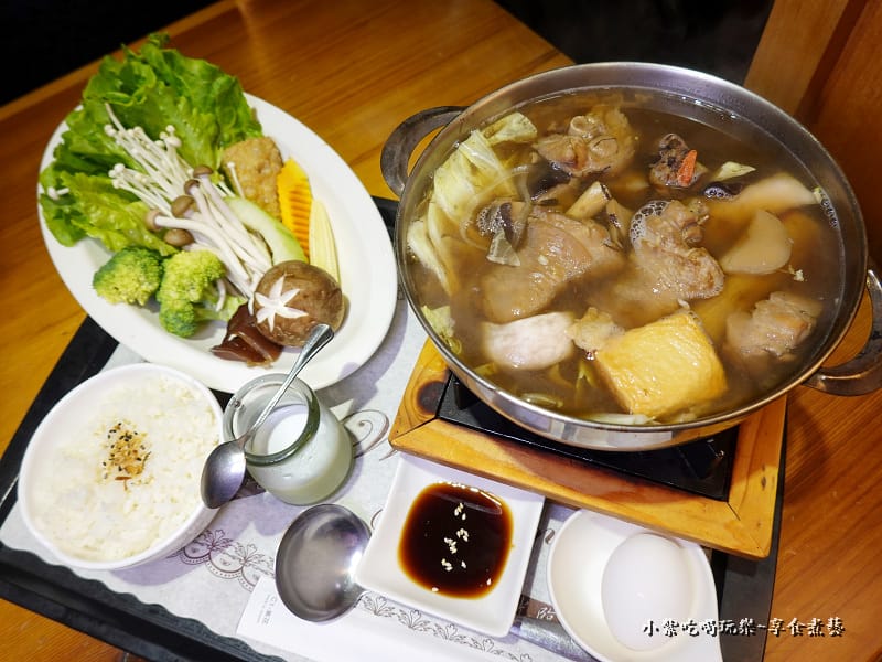 黑蒜雞湯鍋-沙鹿聚亭軒 (3).jpg 黑蒜雞湯鍋-沙鹿聚亭軒 (3).jpg