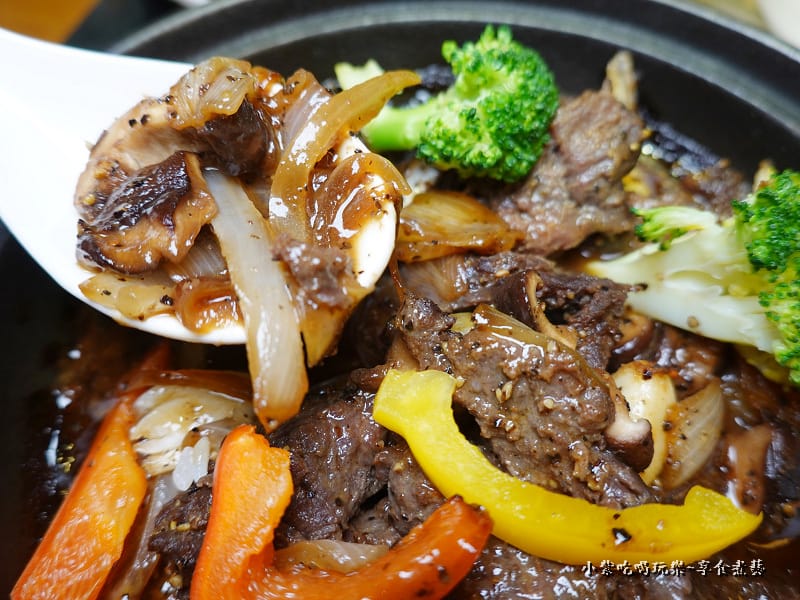 牛肉奶油燒-沙鹿聚亭軒 (6).jpg 牛肉奶油燒-沙鹿聚亭軒 (6).jpg