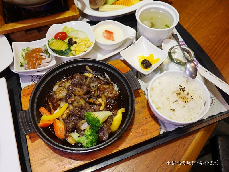 牛肉奶油燒-沙鹿聚亭軒 (1).jpg 牛肉奶油燒-沙鹿聚亭軒 (1).jpg