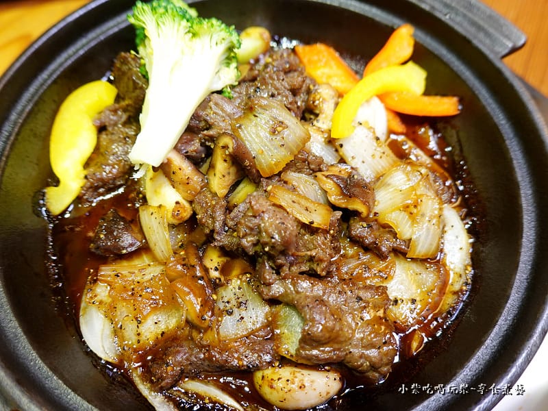 牛肉奶油燒-沙鹿聚亭軒 (4).jpg 牛肉奶油燒-沙鹿聚亭軒 (4).jpg