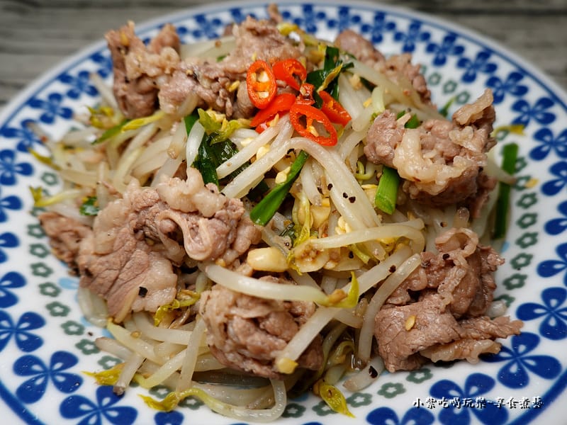 小紫牛五花炒豆芽菜食譜 (1).jpg 小紫牛五花炒豆芽菜食譜 (1).jpg