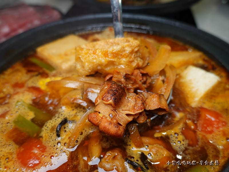 麻辣炙燒牛肉鍋-狂一鍋中壢中山東店 (4).jpg 麻辣炙燒牛肉鍋-狂一鍋中壢中山東店 (4).jpg