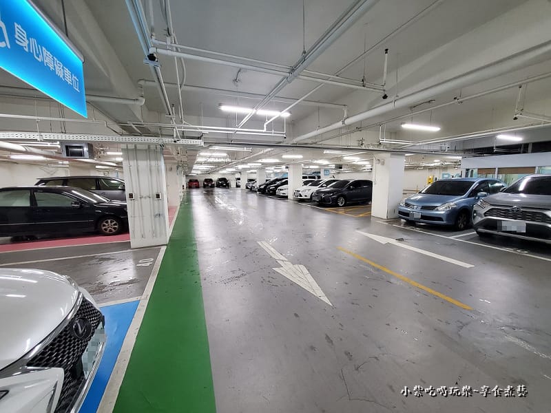 新竹稅務大樓-地下停車場 (2).jpg