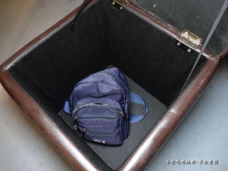 椅子內部置物空間-火之舞桃園店.jpg