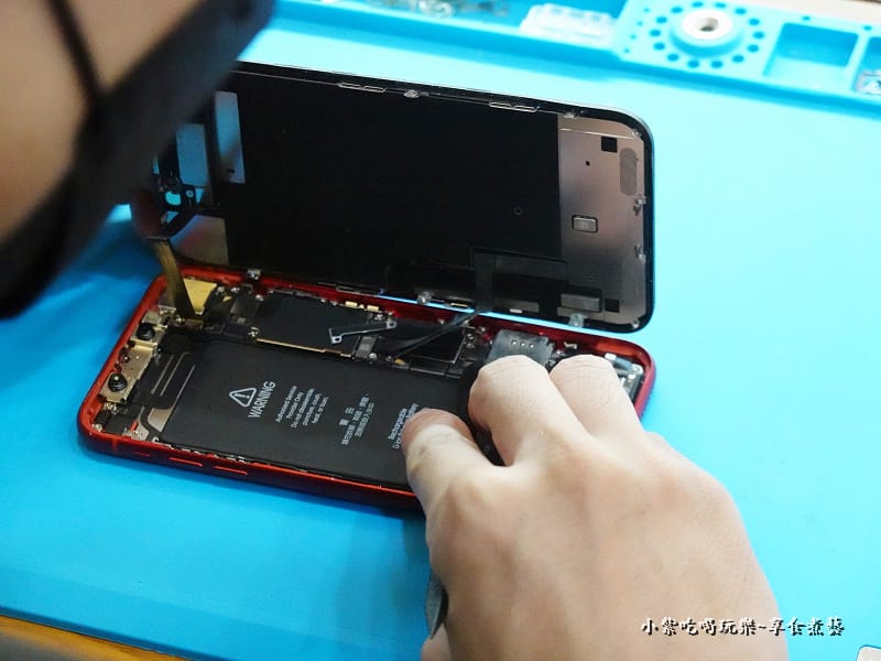 2紅-維修前非原廠電池-pro fix中壢新生店.jpg 2紅-維修前非原廠電池-pro fix中壢新生店.jpg