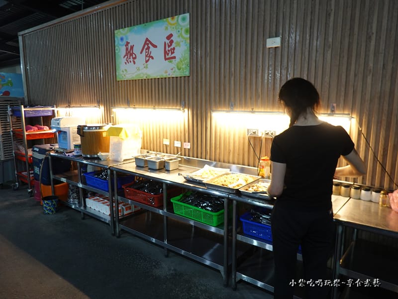 熟食區-龜龜燒烤 (1).jpg