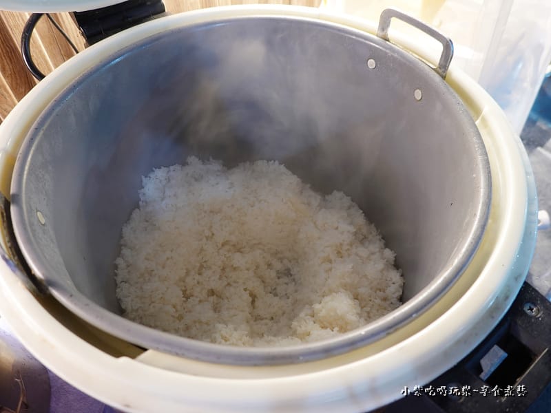 白飯-龜龜燒烤.jpg