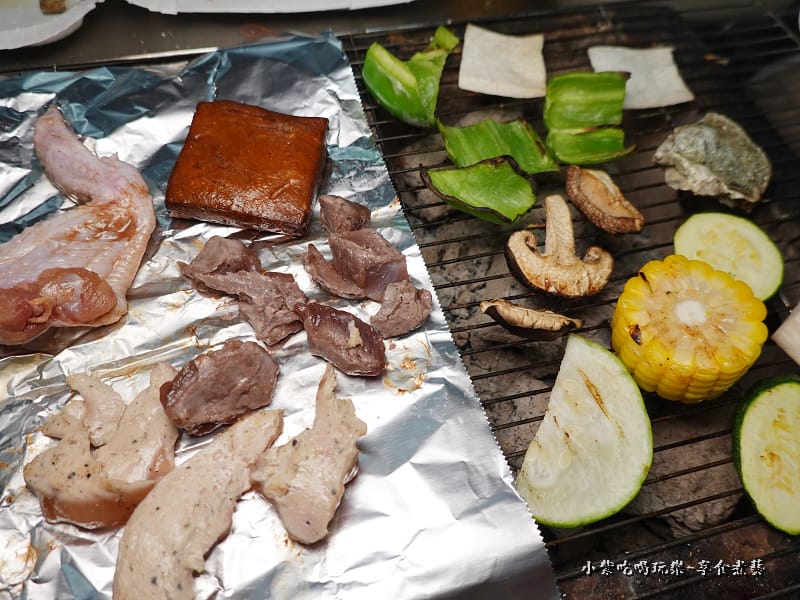 肉類舖鋁箔-龜龜燒烤.jpg