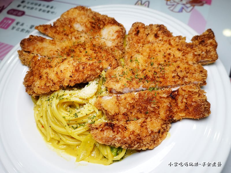 日式炸豬排咖哩醬義大利麵-喵匠義式麵坊靜宜店 (4).jpg 日式炸豬排咖哩醬義大利麵-喵匠義式麵坊靜宜店 (4).jpg