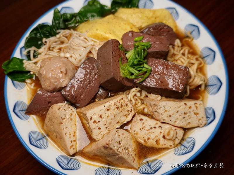 個人餐-逸小鍋麻辣鴨血料理包 (2)0.jpg