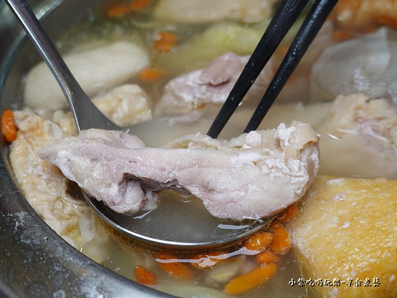 粵式胡椒雞肉鍋-2023逸小鍋 (8).jpg 粵式胡椒雞肉鍋-2023逸小鍋 (8).jpg