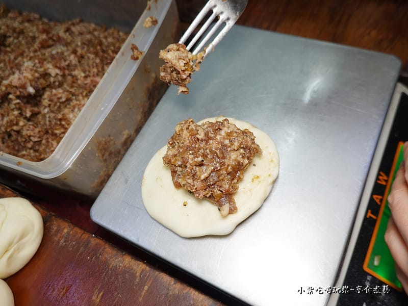現包豬肉胡椒餅-2023新竹丞祖胡椒餅 (2).jpg