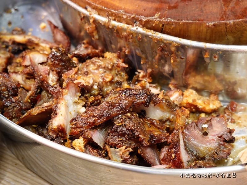 太乾太油都切除-品臻黃金脆皮燒肉永春店.jpg 太乾太油都切除-品臻黃金脆皮燒肉永春店.jpg