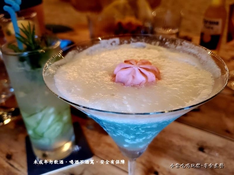 花瓶岩特調-sea daze沙灘酒吧 (3).jpg