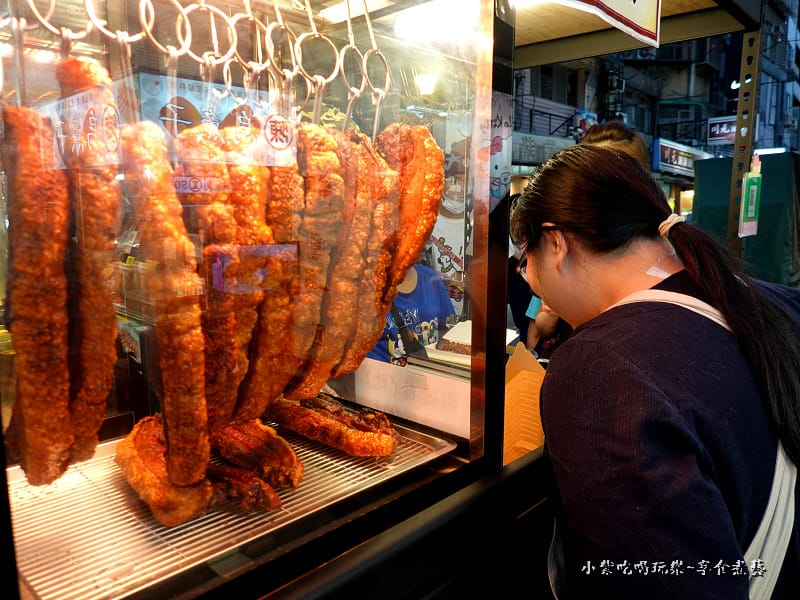 品臻黃金脆皮燒肉饒河一店 品臻黃金脆皮燒肉饒河一店